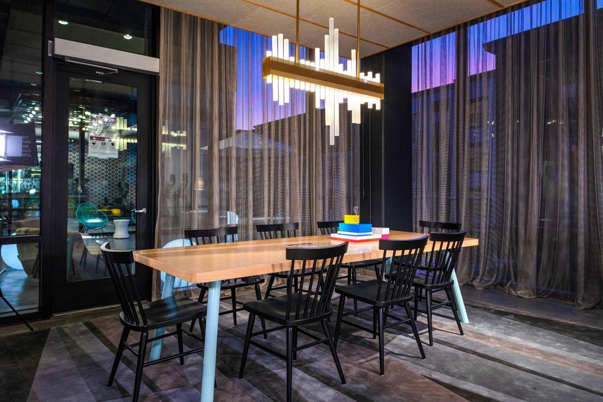 Aloft Atlanta At The Battery Atlanta Hotel Smyrna Exterior photo